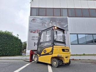 Electric forklift truck Yale ERP35 VL
