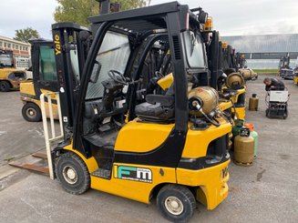 Four wheel front forklift Yale GLP18VX