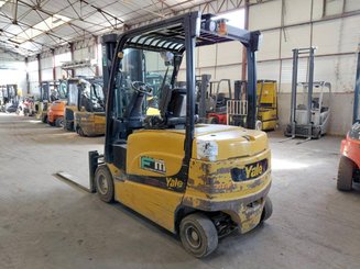 Electric forklift truck Yale ERP30VL