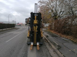 Four wheel front forklift Caterpillar GC45K SWB