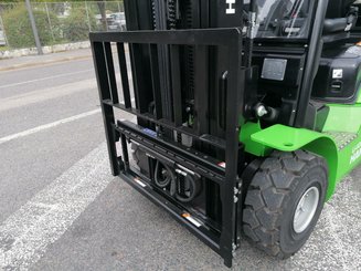 Four wheel front forklift Hangcha XC25 - 8