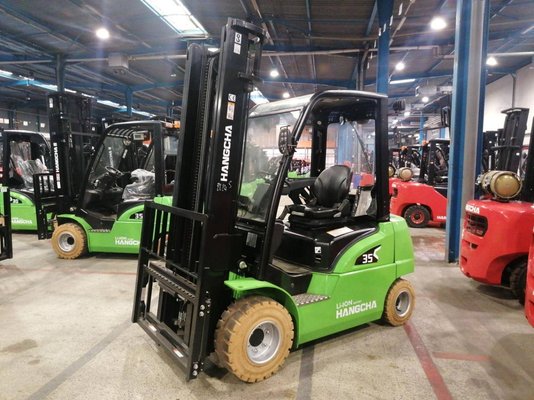 Four wheel front forklift Hangcha XC35i - 1