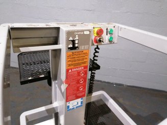 Vertical lift platform Bravi Lui SPIN GO - 10