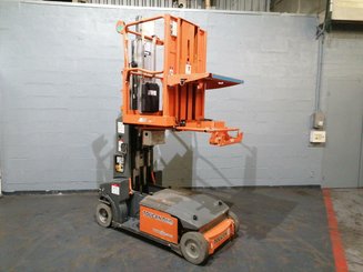 Vertical lift platform JLG TOUCAN DUO
