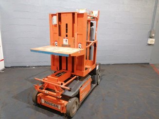 Vertical lift platform JLG TOUCAN DUO