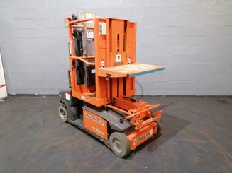 Vertical lift platform JLG TOUCAN DUO