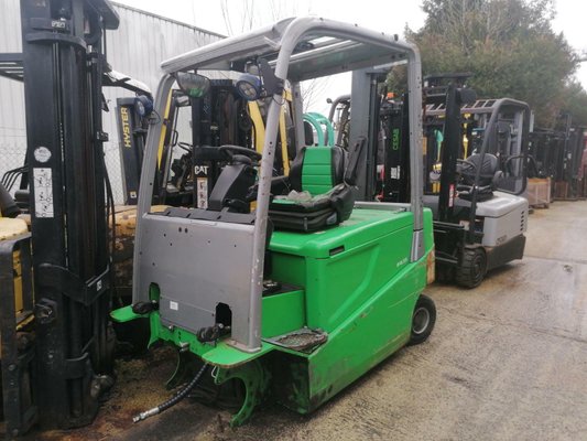 Four wheel front forklift CESAB B635 - 1