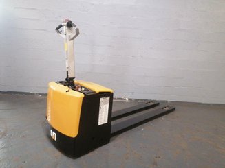 Pedestrian pallet truck Caterpillar NPP20M - 1