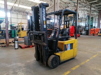 Three wheel front forklift Yale ERP16 ATF - 3