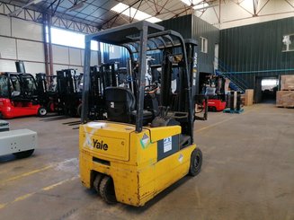 Three wheel front forklift Yale ERP16 ATF - 1