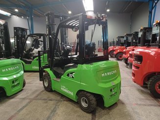 Four wheel front forklift Hangcha XC30i - 1