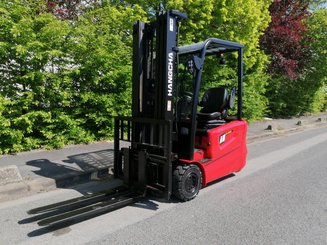 Three wheel front forklift Hangcha A3W18 - 1