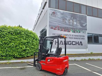 Three wheel front forklift Hangcha A3W18