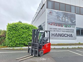 Three wheel front forklift Hangcha A3W18