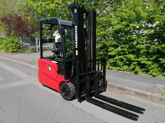 Three wheel front forklift Hangcha A3W18 - 1