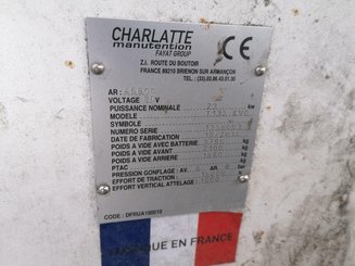 Tow tractor Charlatte T135