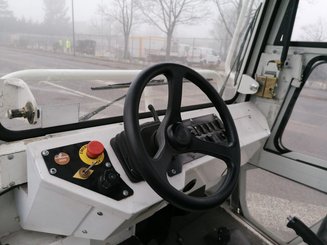 Tow tractor Charlatte T135