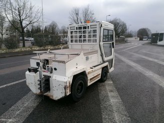 Tow tractor Charlatte T135 - 2