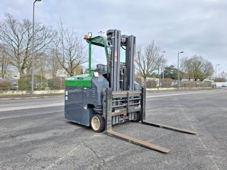 Four-way forklift Combilift CBE2500