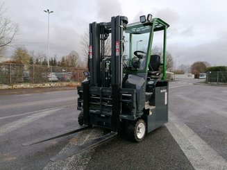 Four-way forklift Combilift CBE2500