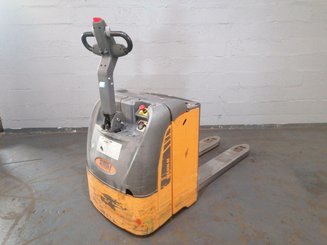 Pedestrian pallet truck OMG 316KN-M - 2