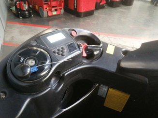 Low-level order picker Caterpillar NPR20N