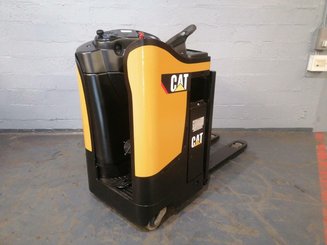Low-level order picker Caterpillar NPR20N
