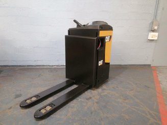 Low-level order picker Caterpillar NPR20N