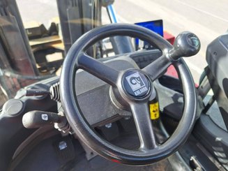 Four wheel front forklift Kalmar DCG160-12
