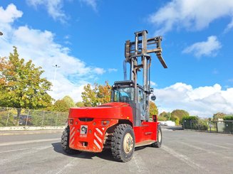 Four wheel front forklift Kalmar DCG160-12 - 9