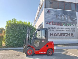 Four wheel front forklift Hangcha XF25D
