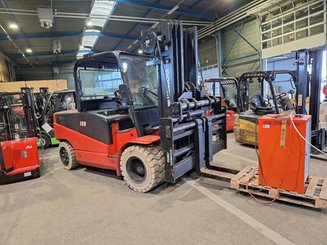 Four wheel front forklift Hangcha J4W100