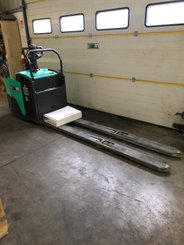 Stand-on pallet truck Mitsubishi PBF25N3R MITSUBISHI