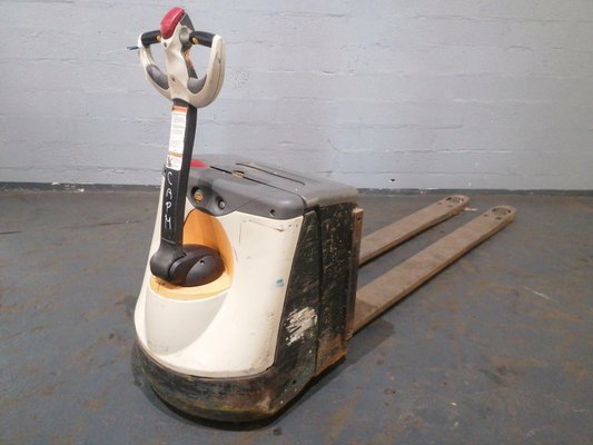 Pedestrian pallet truck Crown WP3020 - 1