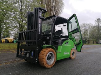 Four wheel front forklift Hangcha XC50i-500 - 1