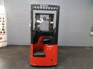Sit-on pallet stacker with rider seated Fenwick L12 - 3