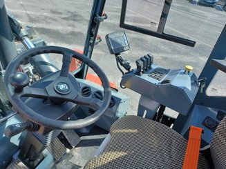 Four wheel front forklift Kalmar DCG160-12T
