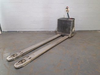 Pedestrian pallet truck Crown WP2320-20 - 6