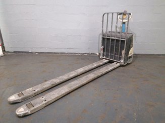 Pedestrian pallet truck Crown WP3020-2.0 - 6