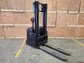 Pedestrian pallet stacker Hangcha CDD16-AC1-L