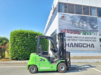 Four wheel front forklift Hangcha XC30i - 5