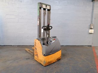 Pedestrian pallet stacker OMG LOGOS AC - 2