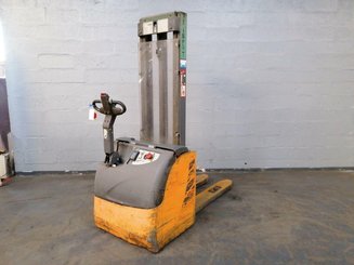 Pedestrian pallet stacker OMG LOGOS AC - 1