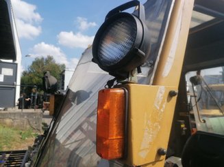 Four wheel front forklift Caterpillar GPL40 - 3