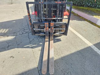 Four wheel front forklift Hangcha XF25G