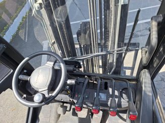 Four wheel front forklift Hangcha XF25G