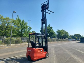 Three wheel front forklift Hangcha A3W18