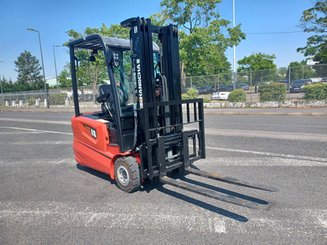 Three wheel front forklift Hangcha A3W18