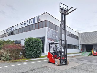 Four wheel front forklift Hangcha A4W35 - 6