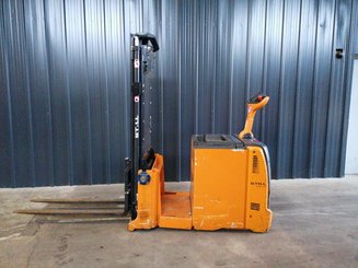 Counterweight stacker STILL EXG10 - 5